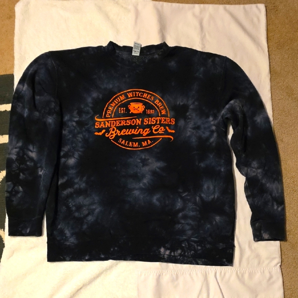 HALLOWEEN Sanderson Sisters Brewing Co. Black Tye-dye Sweatshirt, Sz. 2XL